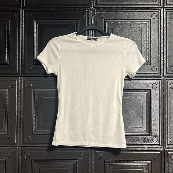 Boohoo ribbed T-shirt - Picture 1 of 3